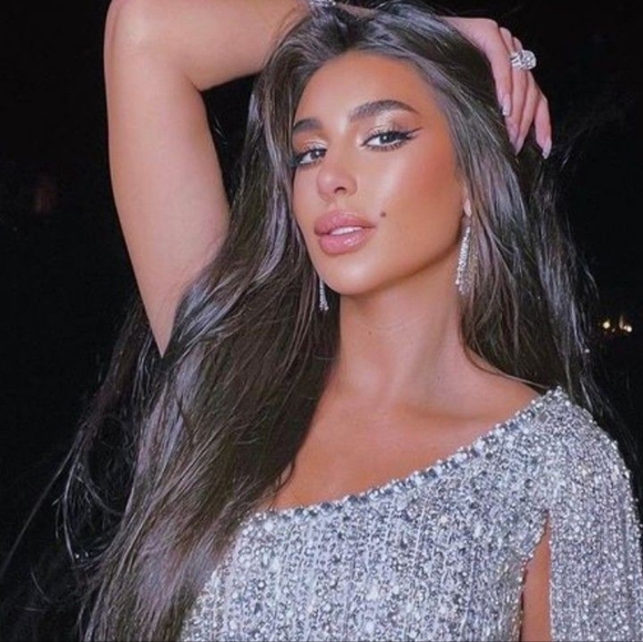 Meet your Posher - Picture 1 of 1